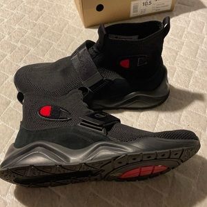 Men’s champion shoes size 10.5